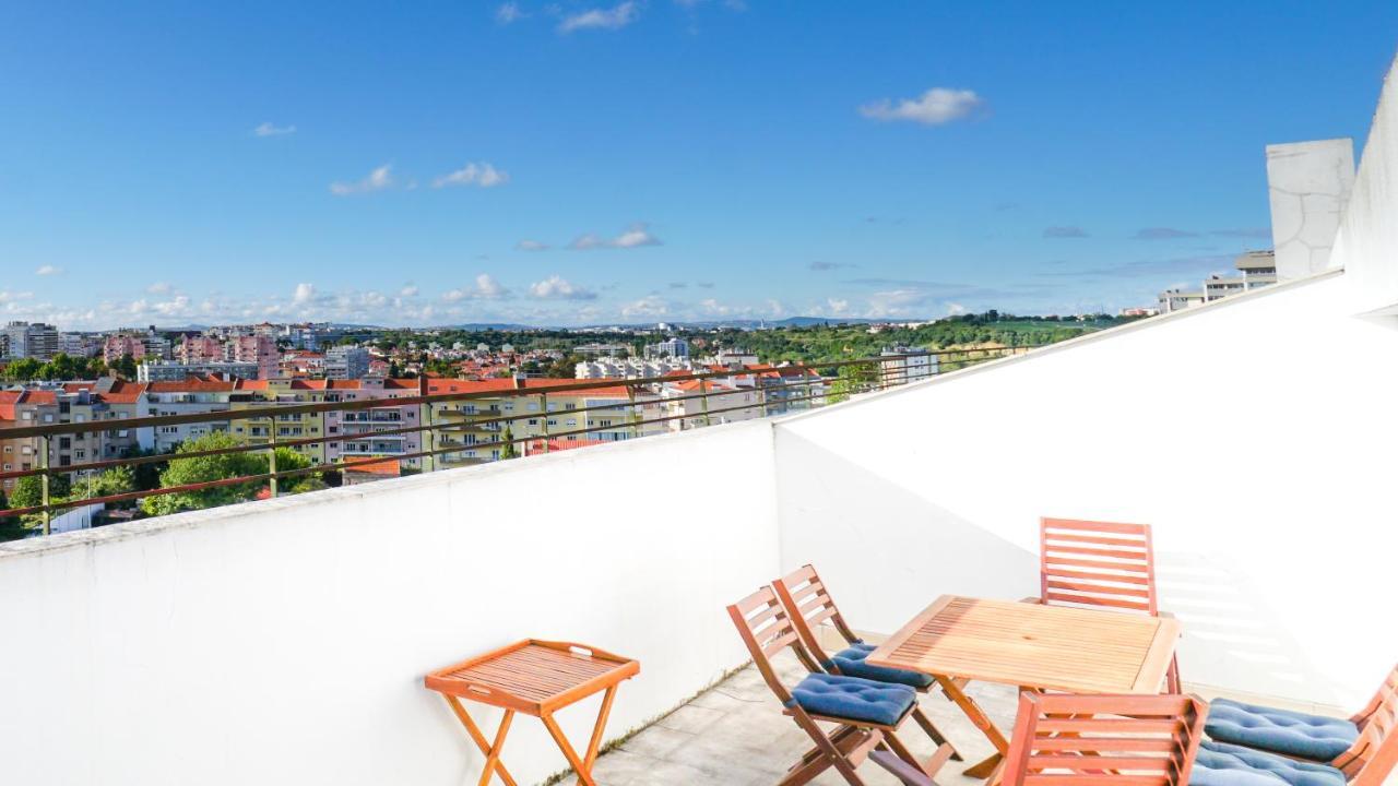 Lisbon Best Places - Rooftop Екстер'єр фото